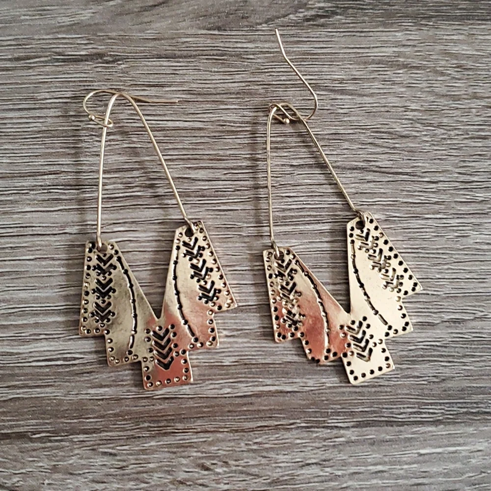 Metal Boho Chic Earrings - Picture 1 of 3